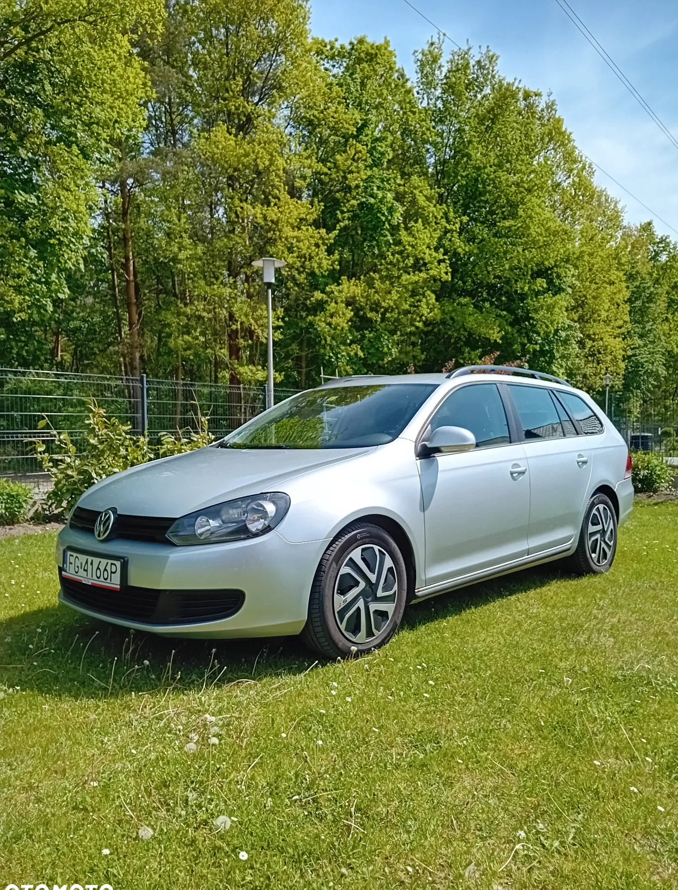 Volkswagen Golf cena 19900 przebieg: 250000, rok produkcji 2013 z Radom małe 352